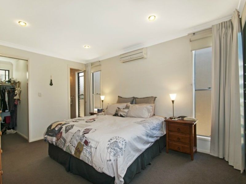 5 Nevis Court, Kawana Island QLD 4575