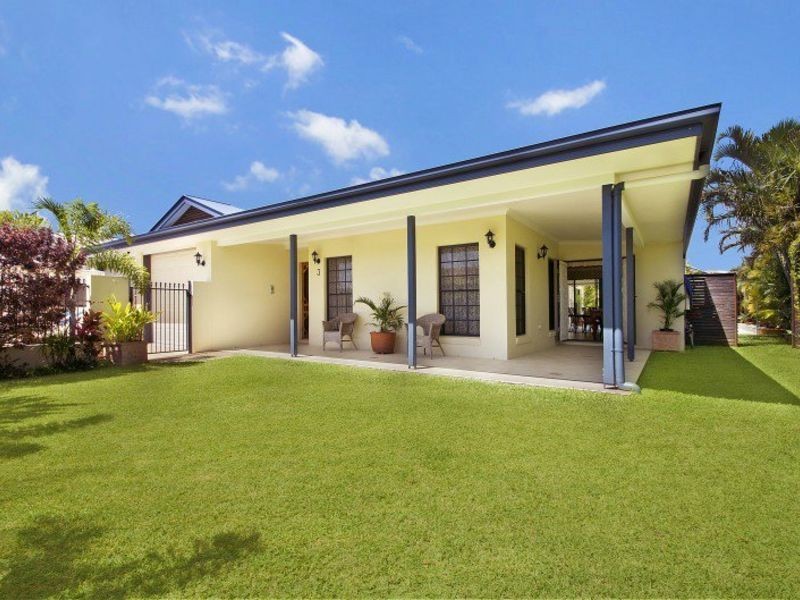 3 Bahamas Circuit, Kawana Island QLD 4575
