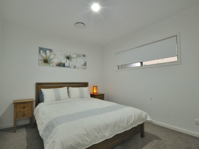 49 Lamatia Drive (Brightwater), Mountain Creek QLD 4557