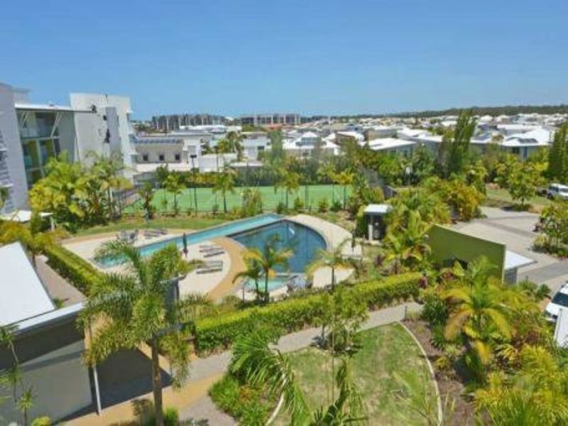 27/51 Grand Parade, Kawana Island QLD 4575