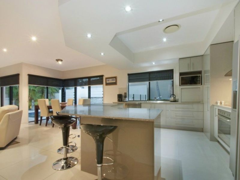 16 Cuba Court, Kawana Island QLD 4575