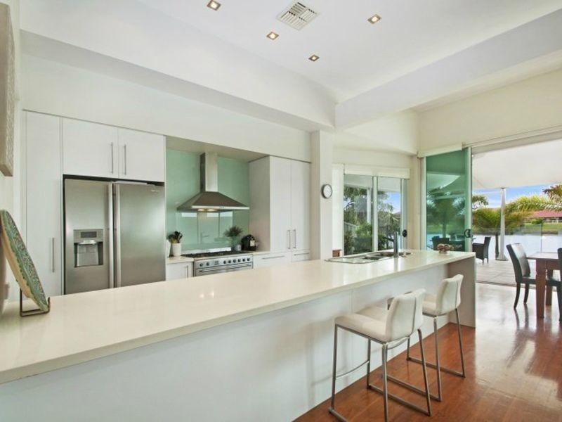 11 Antigua Court, Kawana Island QLD 4575