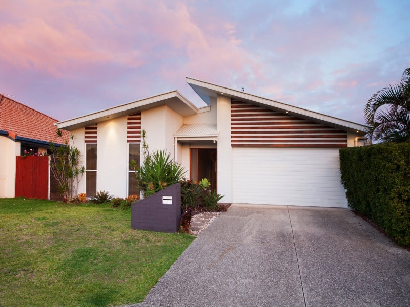 6 Margarita Court, Kawana Island QLD 4575