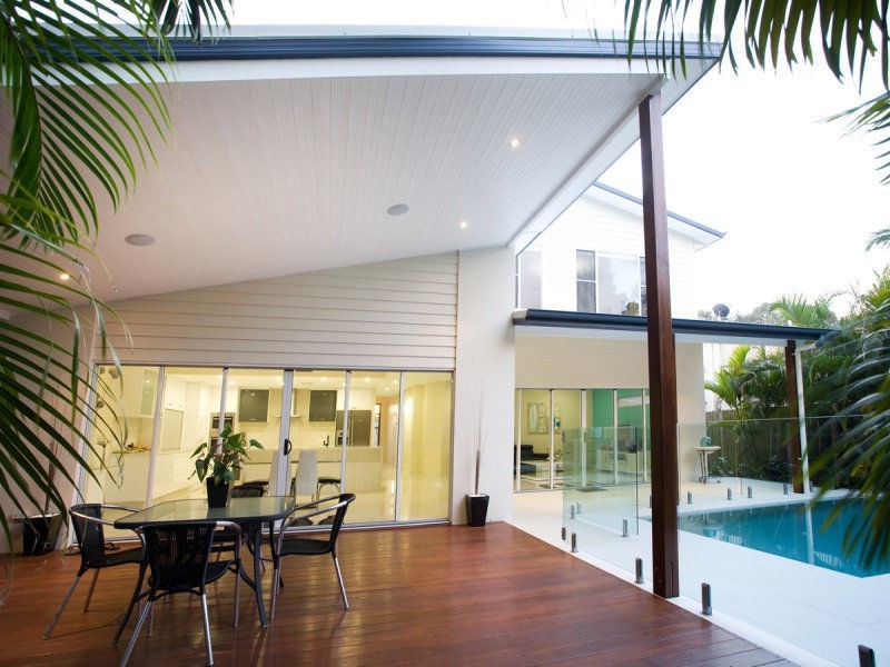 73 Oceanic Drive, Warana QLD 4575