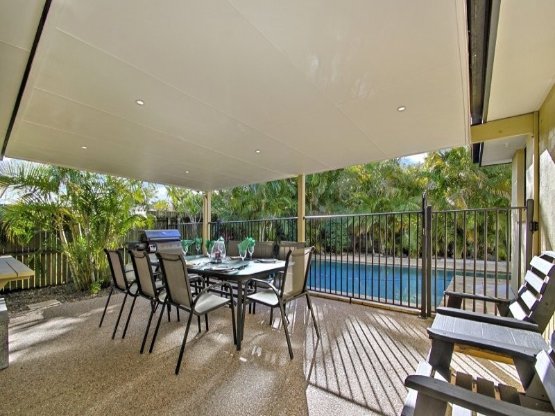 7 Malta Place, Kawana Island QLD 4575