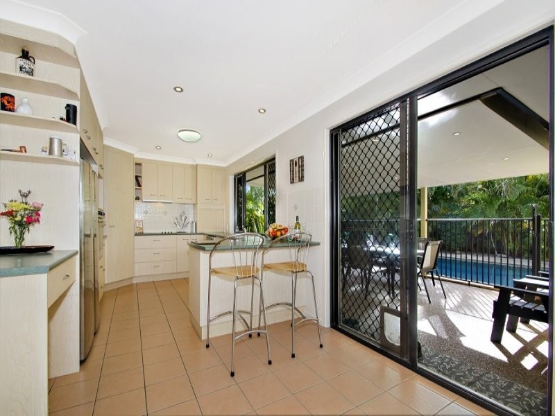 7 Malta Place, Kawana Island QLD 4575