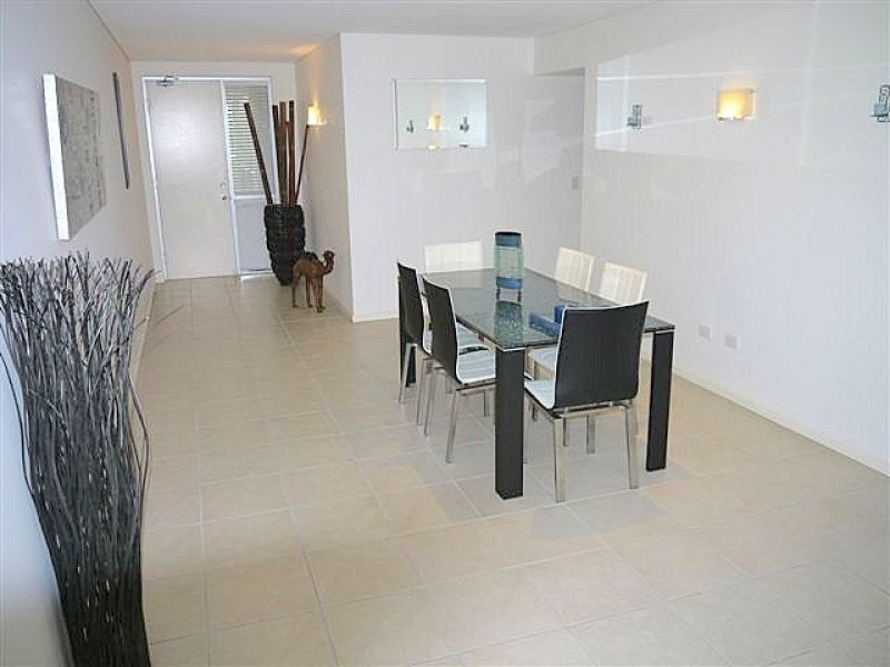 69/7 Grand Parade, Kawana Island QLD 4575