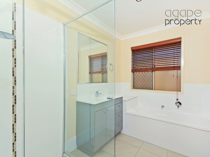 Eight Mile Plains QLD 4113