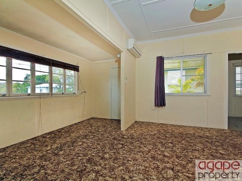 22 Longden Street, Coopers Plains QLD 4108