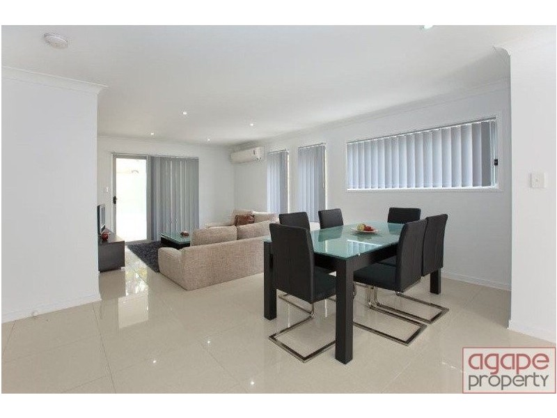 11 Rise St, Mount Gravatt East QLD 4122