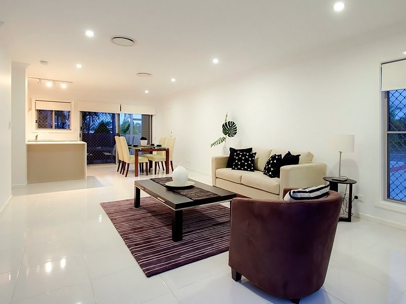 200 Meadowlands Road, Carina QLD 4152