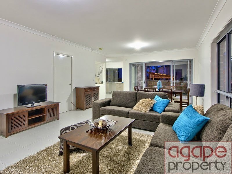 2-13/422 Benhiam st, Calamvale QLD 4116