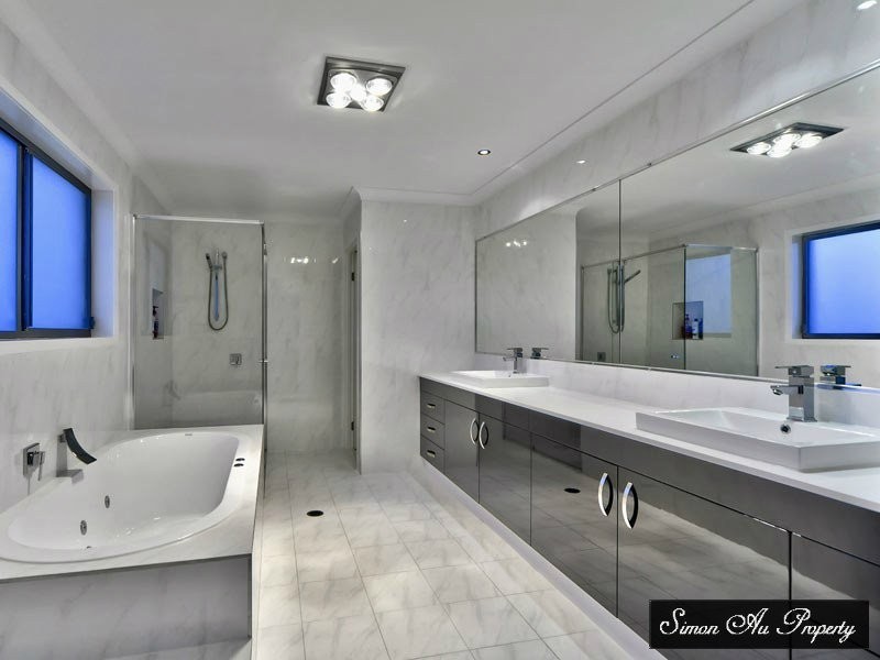 126 Hawthorn Circuit, Stretton QLD 4116