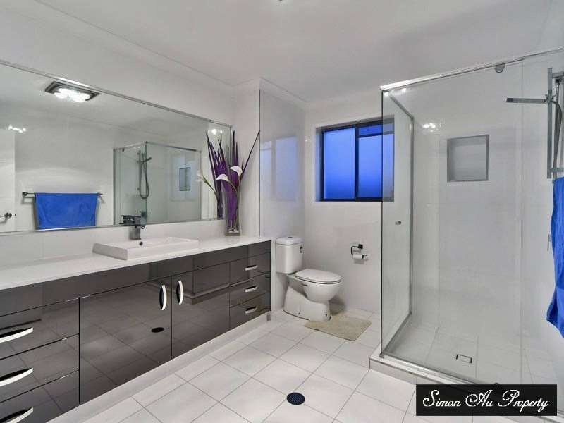 126 Hawthorn Circuit, Stretton QLD 4116