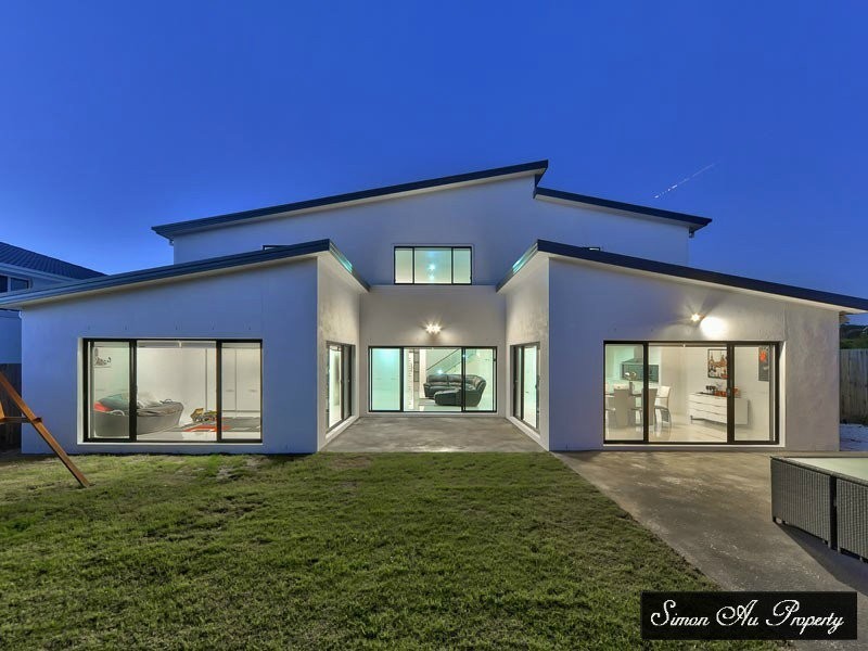 126 Hawthorn Circuit, Stretton QLD 4116