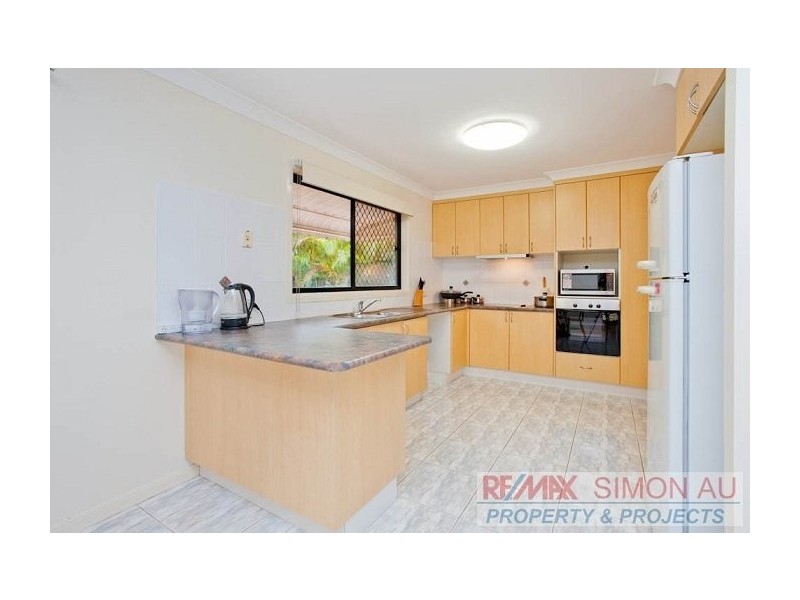 132 Rubicon Cres, Kuraby QLD 4112