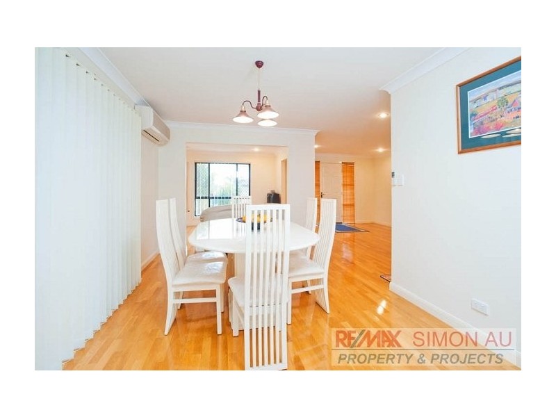 132 Rubicon Cres, Kuraby QLD 4112