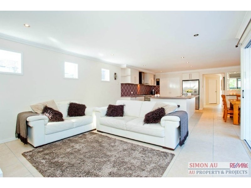 141 Douglas Rd, Salisbury QLD 4107