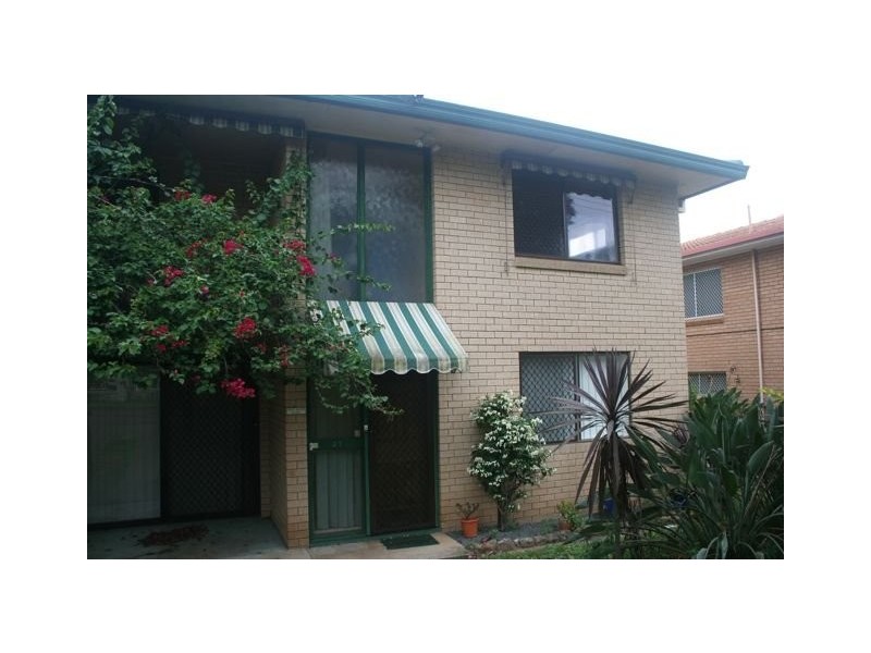 37 Lingle St, Robertson QLD 4109