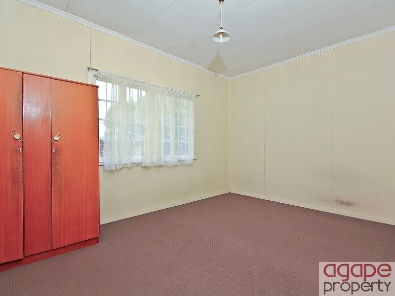 22 Longden Street, Coopers Plains QLD 4108