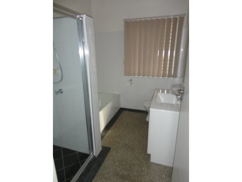 350 Richmond Rd, Cannon Hill QLD 4170