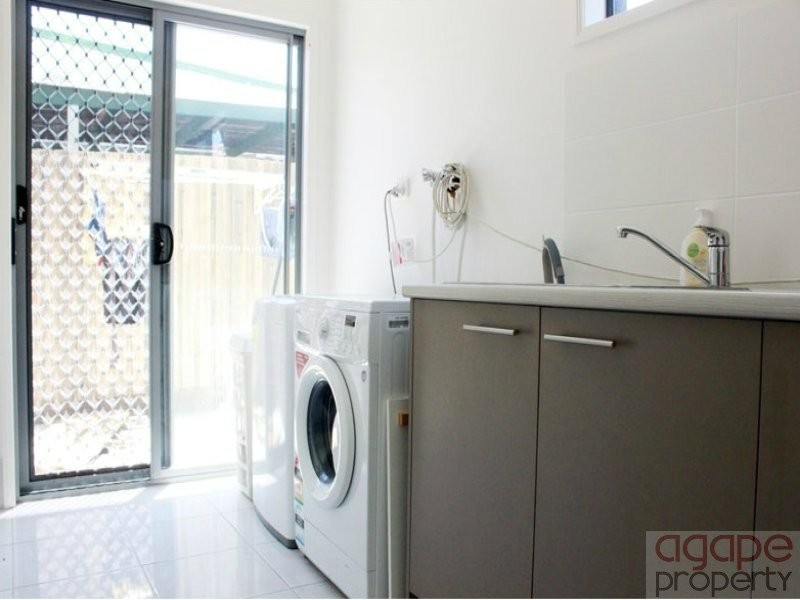 1/7 Joyce St, Coopers Plains QLD 4108