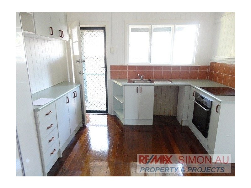 129 Ness Rd, Salisbury QLD 4107