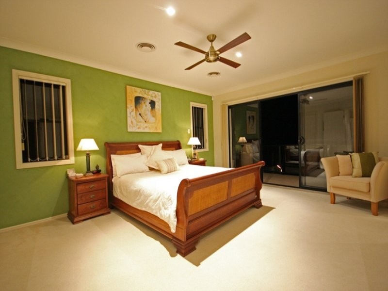 Hope Island QLD 4212