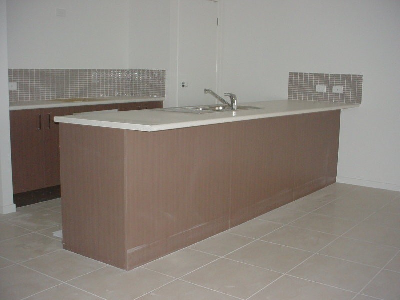 Pacific Pines QLD 4211