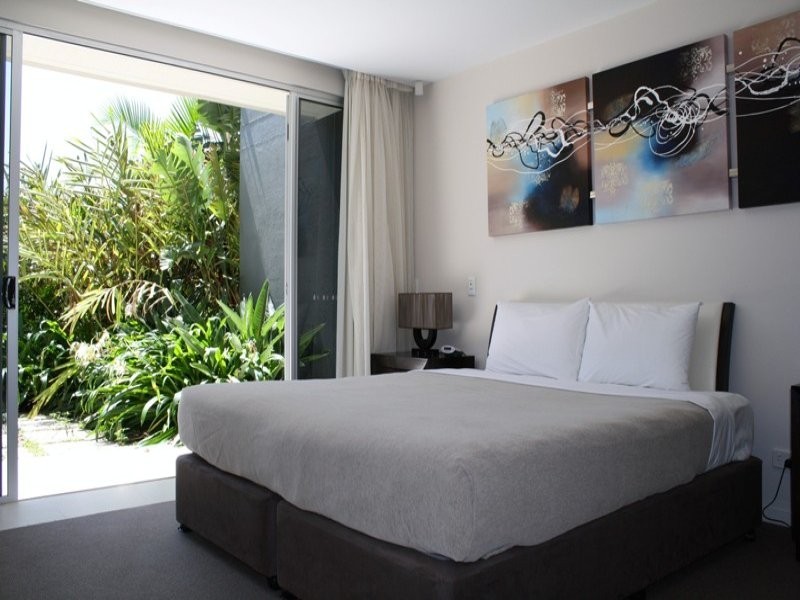 Hope Island QLD 4212