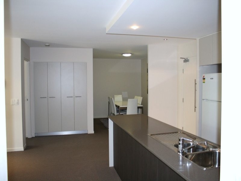 Hope Island QLD 4212