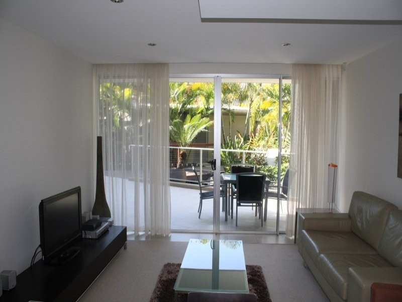 Hope Island QLD 4212