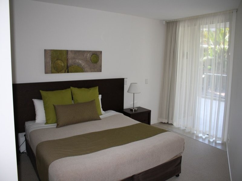 Hope Island QLD 4212