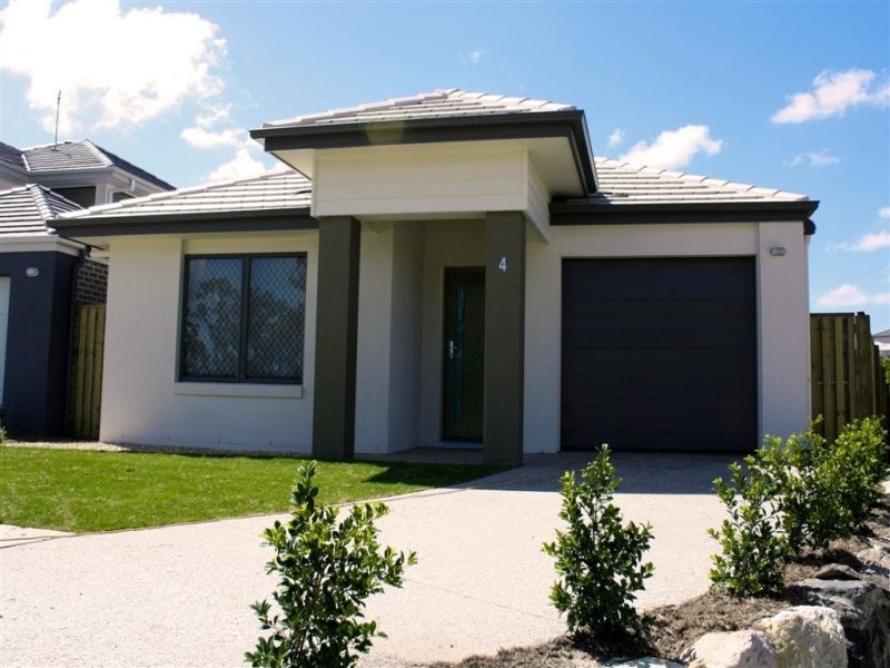 Pacific Pines QLD 4211