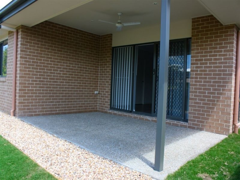 Pacific Pines QLD 4211