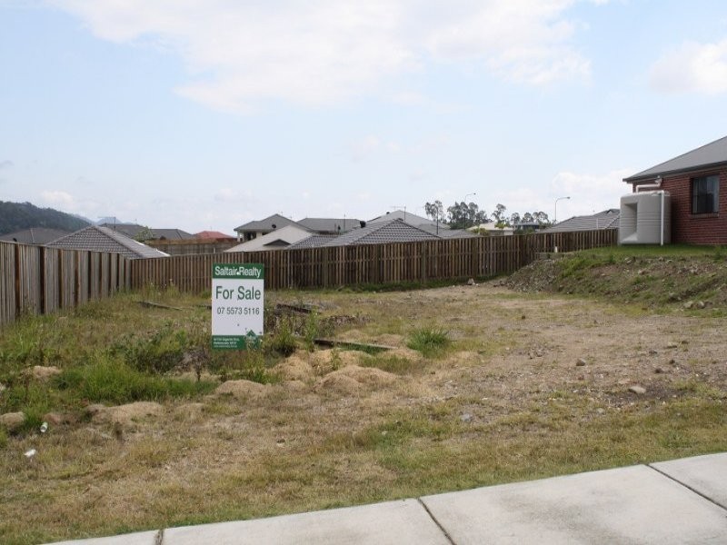 15 Bellinger Key, Pacific Pines QLD 4211