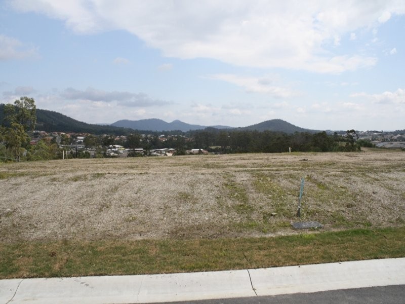 Pacific Pines QLD 4211