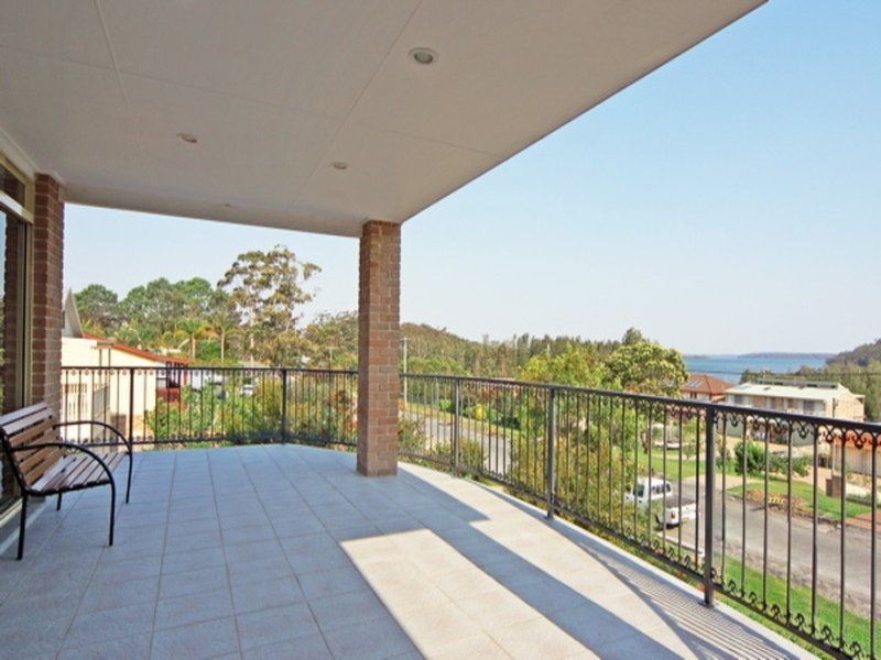 11 Panorama Road, St Georges Basin NSW 2540