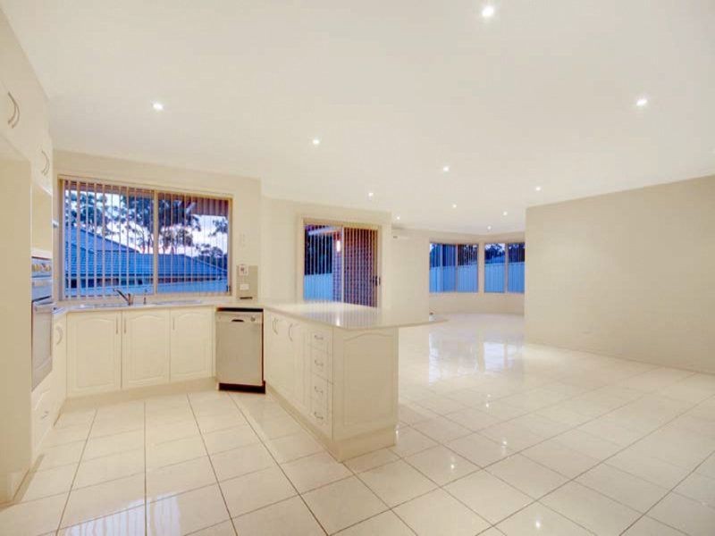11 Anabel  Place, Sanctuary Point NSW 2540