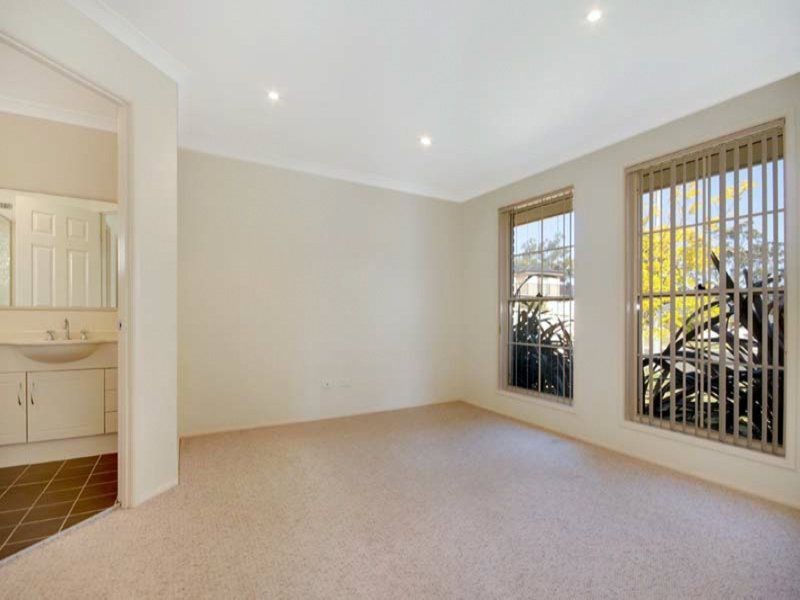 11 Anabel  Place, Sanctuary Point NSW 2540