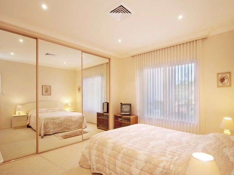 9 Kevin  Crescent, St Georges Basin NSW 2540