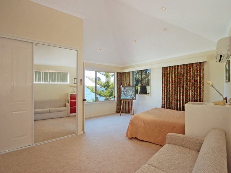 9 Kevin  Crescent, St Georges Basin NSW 2540