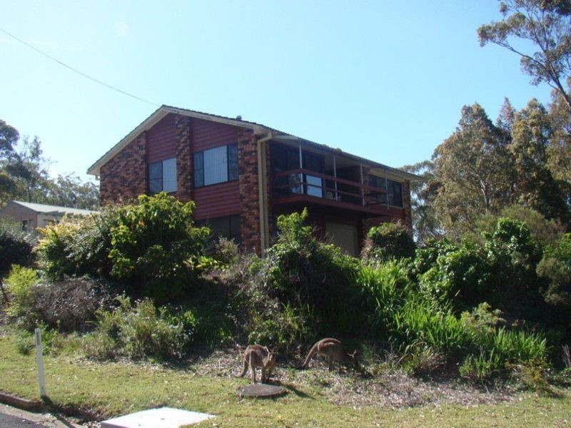 15 Boathaven Avenue, Basin View NSW 2540