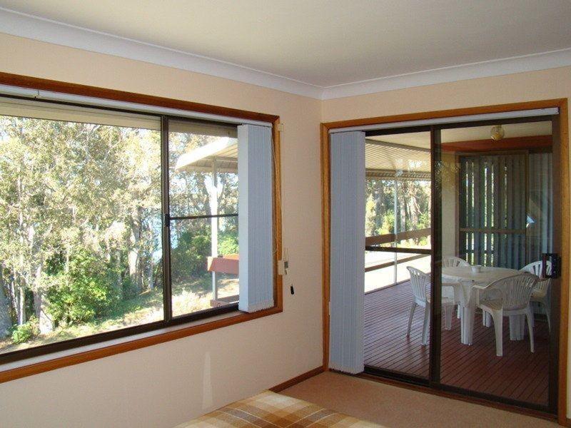15 Boathaven Avenue, Basin View NSW 2540