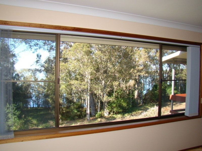 15 Boathaven Avenue, Basin View NSW 2540