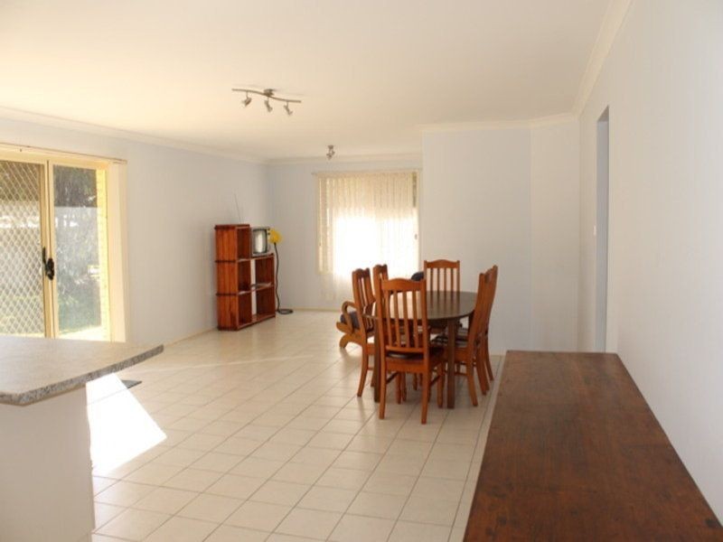 203 Greville  Avenue, Sanctuary Point NSW 2540