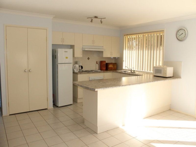 203 Greville  Avenue, Sanctuary Point NSW 2540