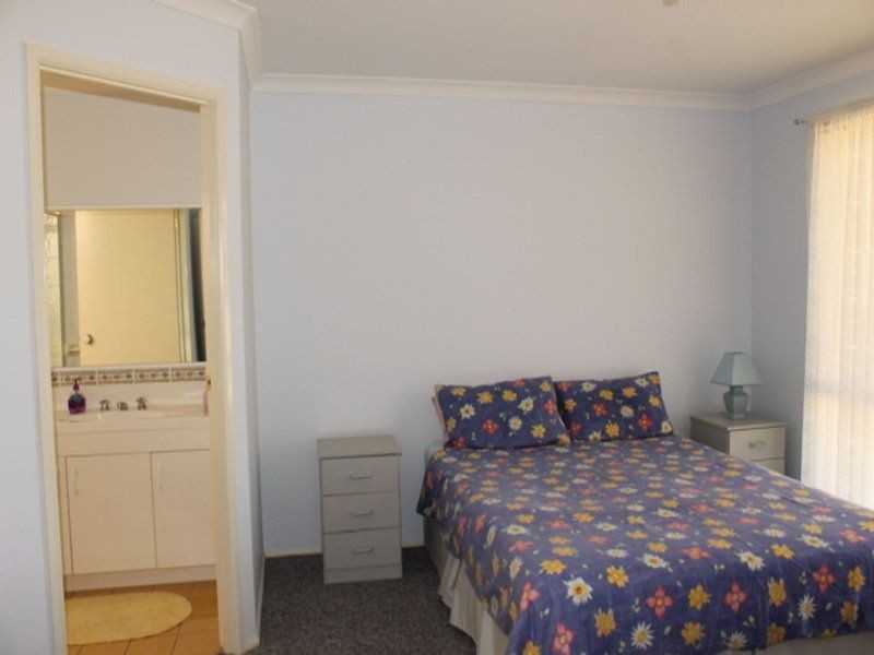 203 Greville  Avenue, Sanctuary Point NSW 2540