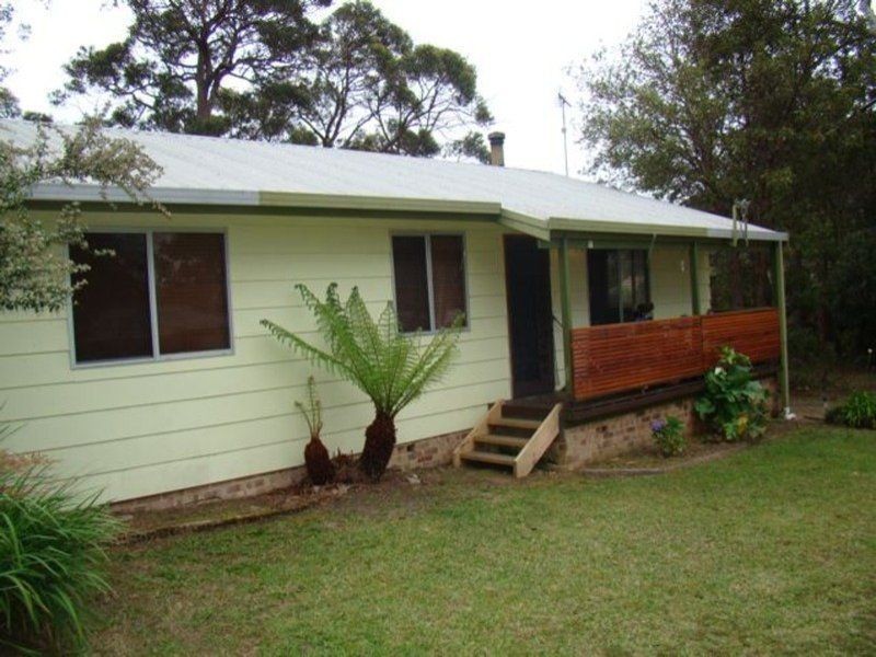 11 Sheeran  Street, Old Erowal Bay NSW 2540