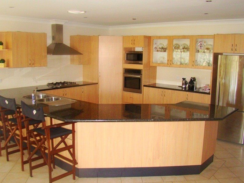 8 Irwin  Place, Vincentia NSW 2540